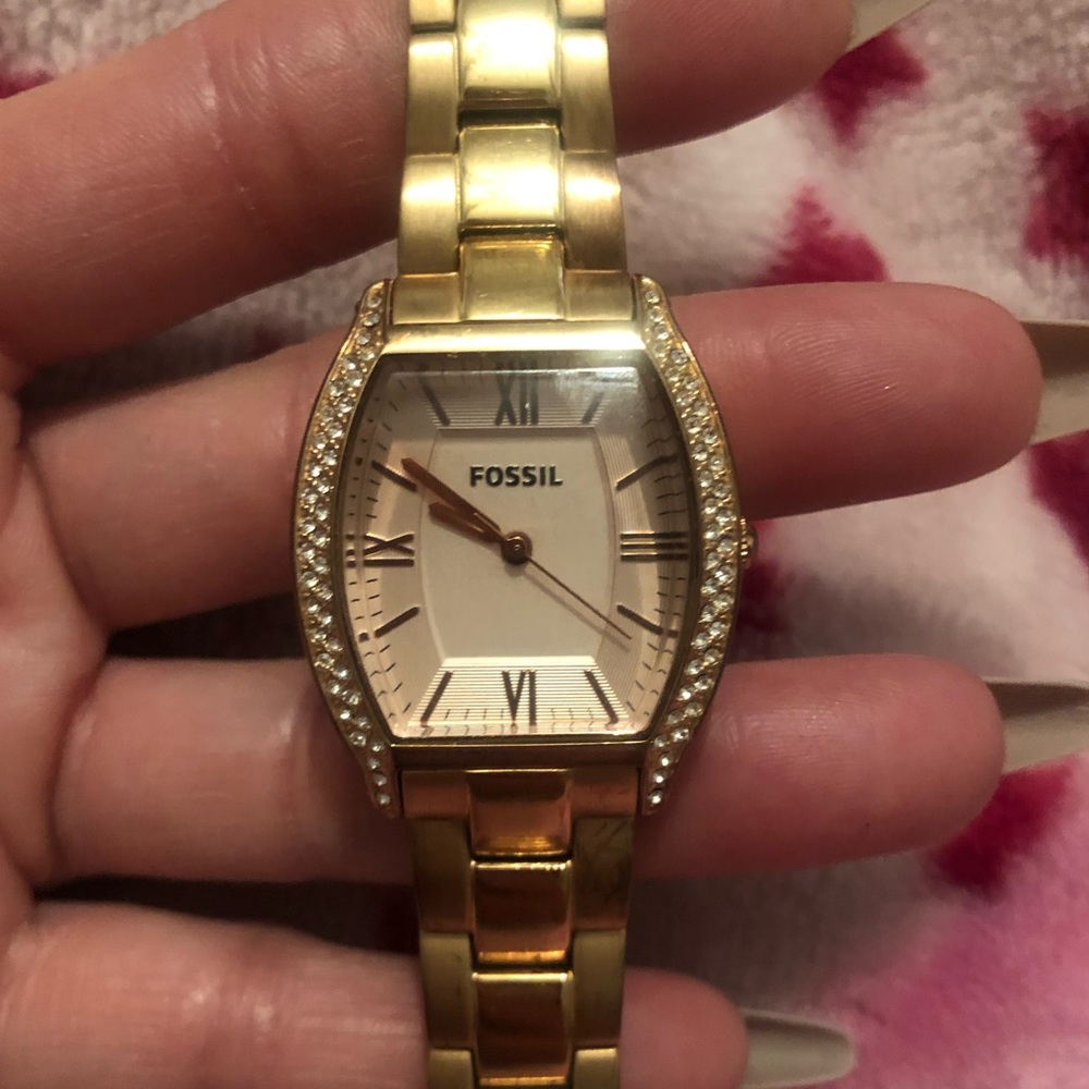 Beautiful rose gold Fossil watch